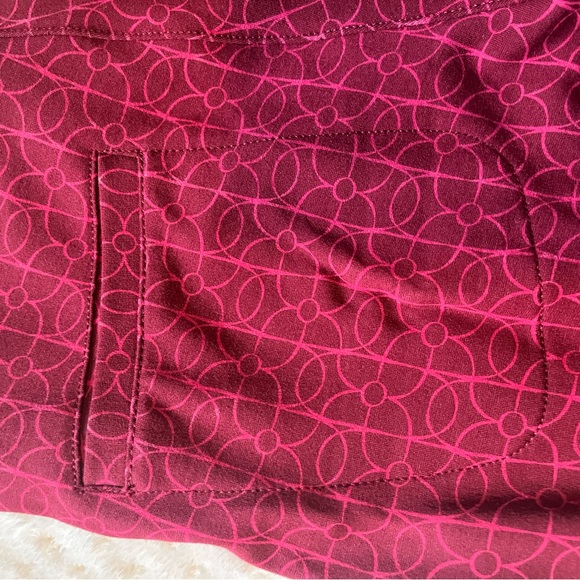 Beta brand two pocket boot cut size xs-petite - Picture 4 of 5